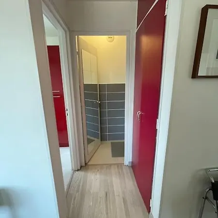 Apartment Geneva Residences - Cozy Close To Un *